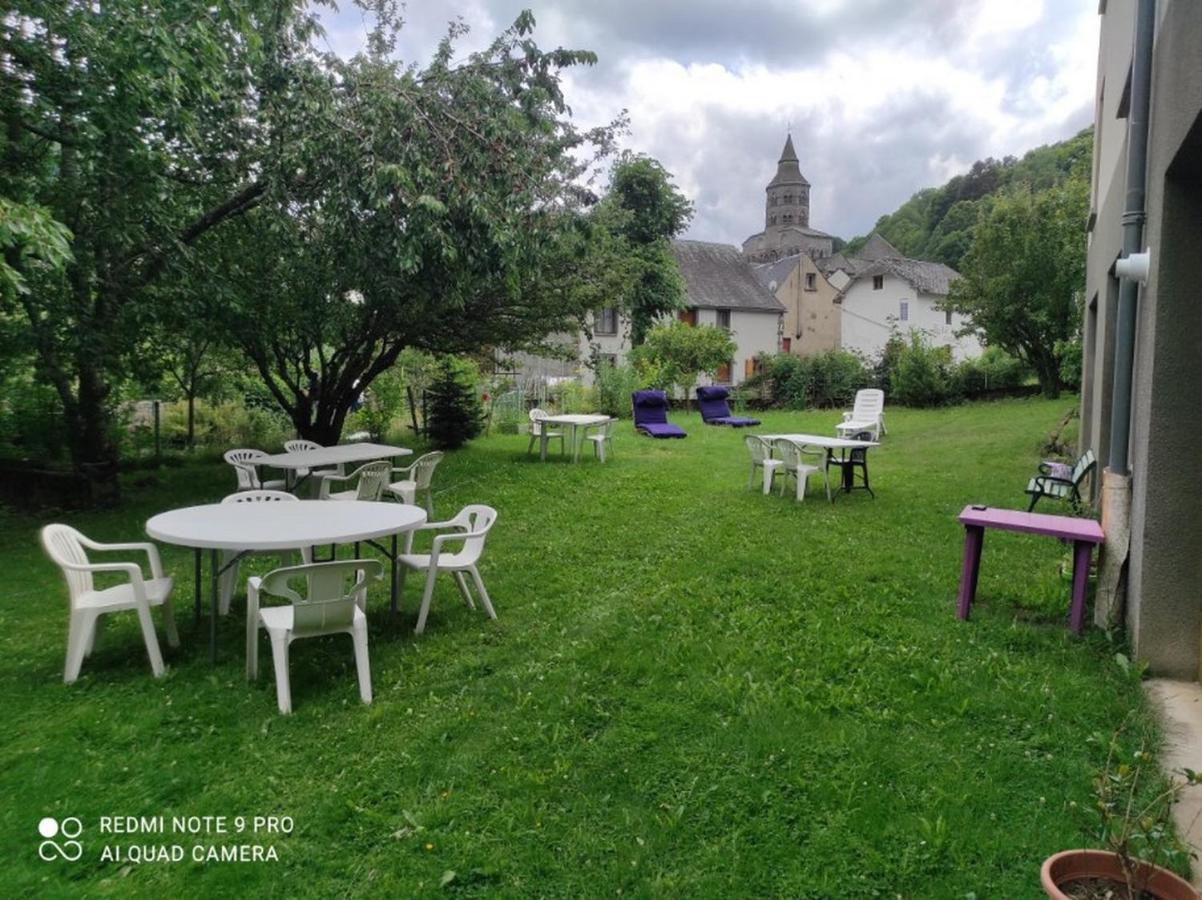 Rose, 4 Pers. Villa Saint Antoine, Orcival, Sancy Exterior foto