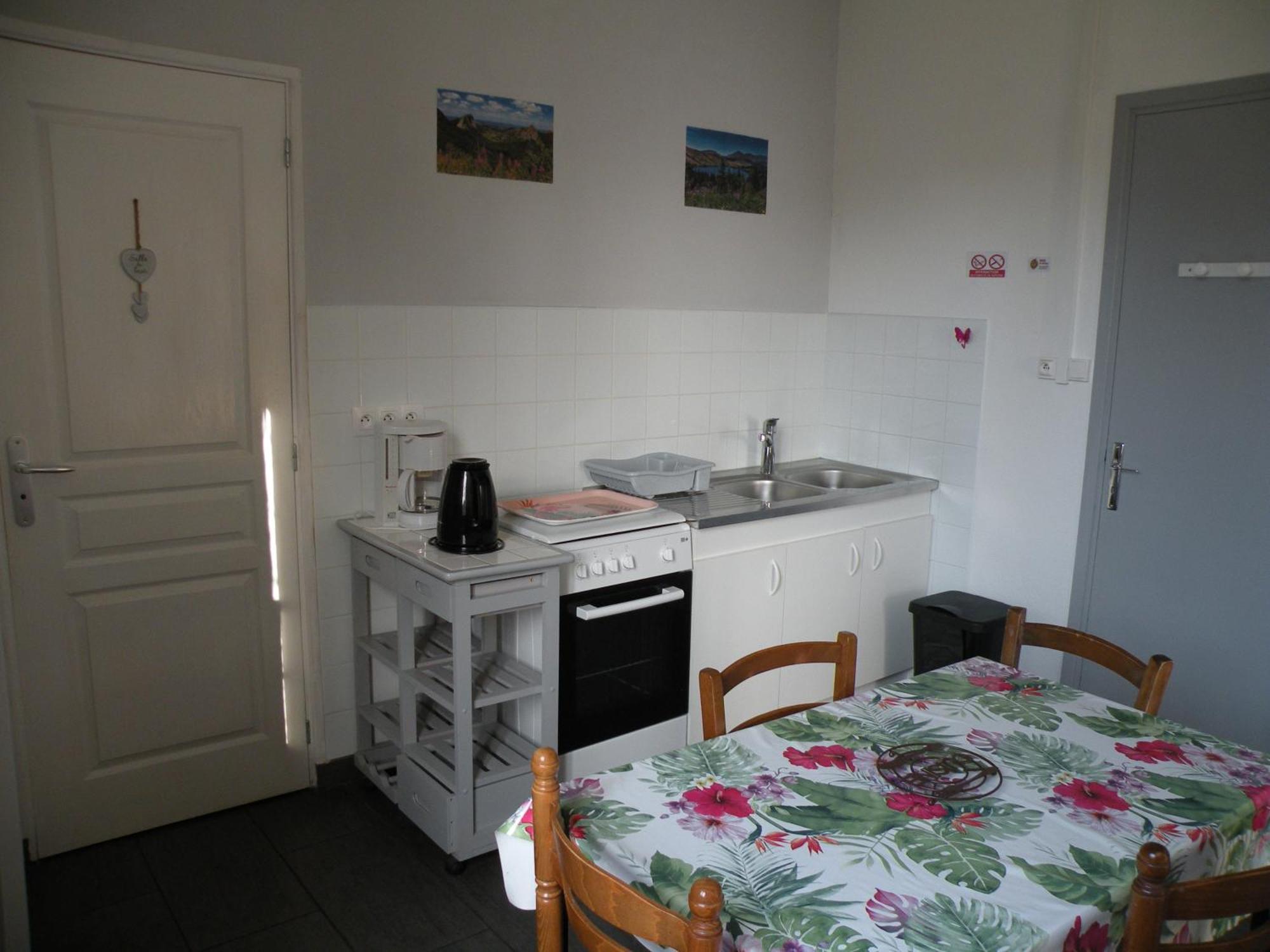 Rose, 4 Pers. Villa Saint Antoine, Orcival, Sancy Exterior foto